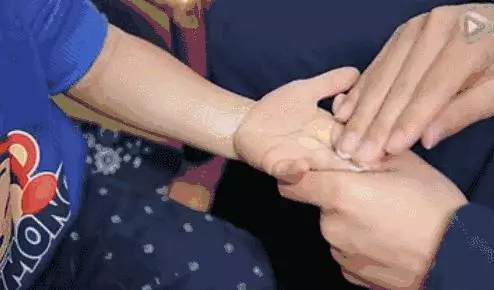 小兒推拿21種手法,輕松搞定幾種常見病