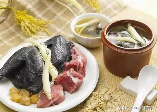 眼睛經常模糊看不清?小心是肝病惡化的徵兆