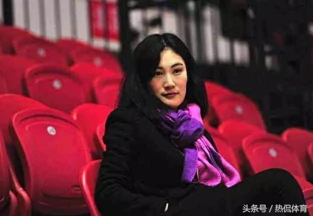 火箭隊21歲周琦談了5年「姐弟戀」空姐女友長的太著急