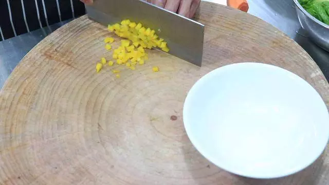 三分鐘就能學會的「蚝油生菜」這麼做真絕了,生菜翠綠味道濃郁