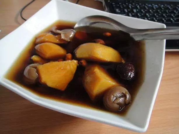 「龍眼乾」是很好的養生補品,提供幾項用法給大家參考
