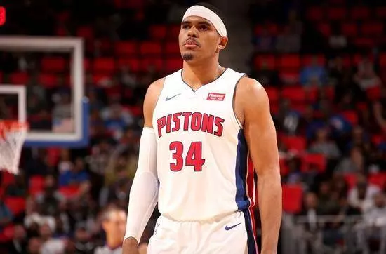 NBA拒絕千萬年薪的人,後來都怎麼樣了?3人拿底薪,1人拿16億