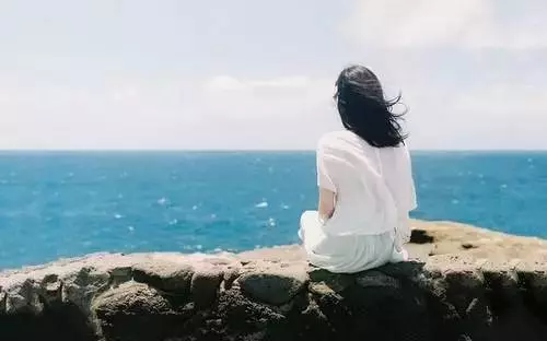 判斷一個男人有多深愛你,看看他敢不敢為你做這五件事