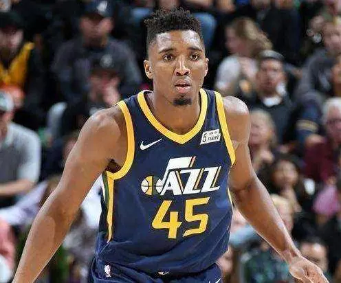 NBA最新球隊實力榜:火箭第三,湖人第八,只有這隊抗衡勇士