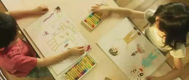 自律和不自律的孩子,過得生活完全不同,別讓你的不自律毀了孩子一生