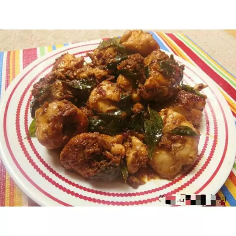 媽媽私房菜**甘香雞,仁當雞Rendang Ayam的做法