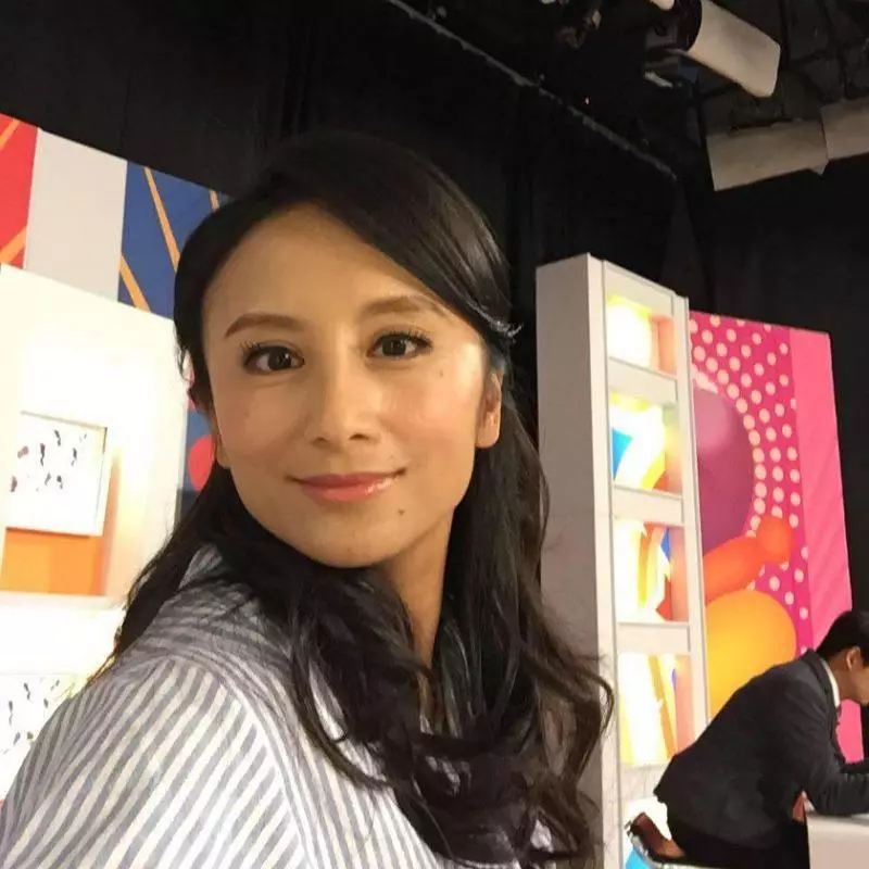 獨居嬤糞便沾滿身 護理師無怨幫清洗網感動讚:無私大愛