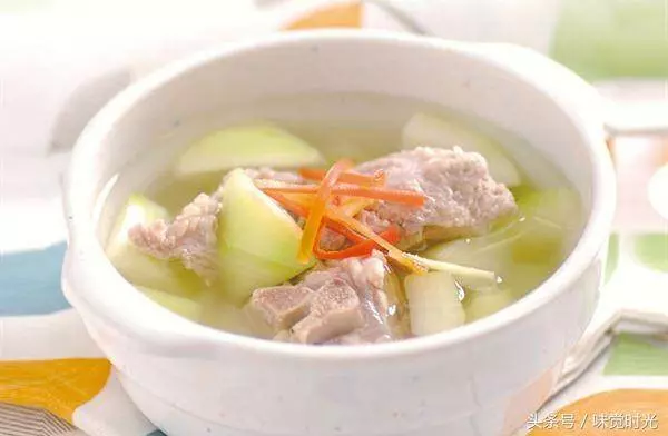 原來椰子水與青木瓜茶這麼強 青木瓜泡茶喝可以治療痛風嗎?