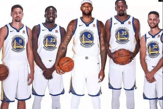 看一下美國球迷票最新票選出的NBA球員排名吧和我們有何不同?