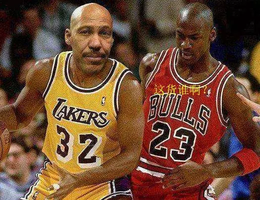 48分16籃板8助攻,這水平還進不了NBA?看到出手數後明白了