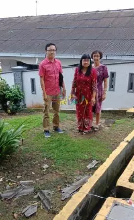 亞逸文滿狂風吹襲 大樹倒險砸中母女