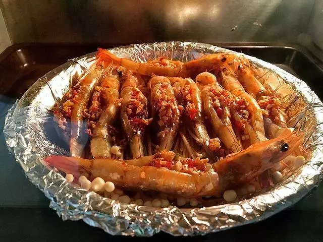 當初跟風買烤箱學烘焙,到今天才明白,烤箱還是更適合用來做菜!