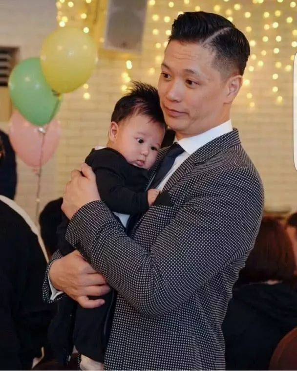 胡杏兒曬澳門旅行照,並吐槽兒子太重,自己的腰都快斷了