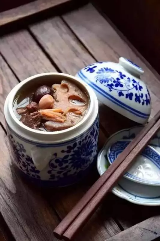 婆婆常煲素湯,沒肉也美味!