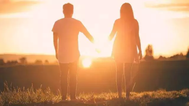 沒有人是真的傻,只是「裝傻」而已