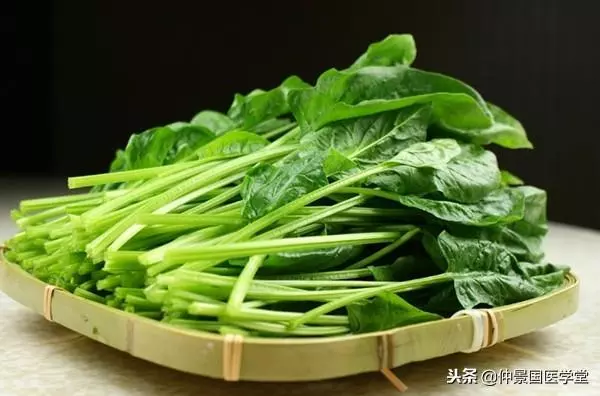 青少年近視,家長不要慌!按摩3個穴位最有效,視力慢慢恢復了!