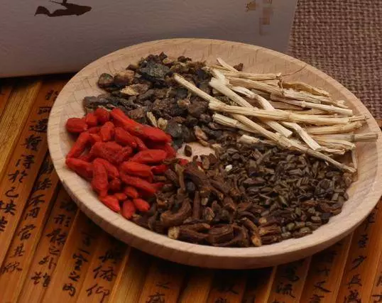 傷肝行為第1名就是它,很多人還是照做做好3件事,肝好命更長