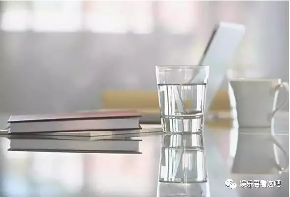 老中醫悄悄告訴你:水是最便宜的藥!請記住這個喝水法,大病小病遠離你!