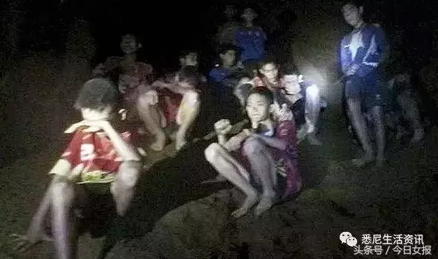 今天全世界的頭條都是這群澳洲人：請了個假，冒死潛水救泰國孩子