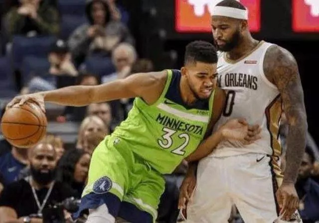 什麼是NBA級別的對抗?揮肘讓姚明出血,詹皇直接把球扣變形