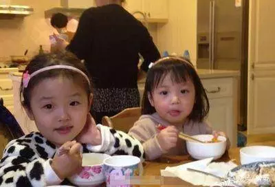 我生兩個女兒,婆家五套房拆遷,拆遷款沒有我的份,多年後我笑了