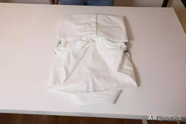 家裡衣服多的沒地方放?30年保姆阿姨教你1招,再多衣服也不怕