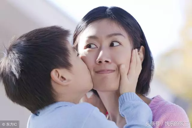 兒子去世一月,兒媳立馬改嫁,婆婆跑去鬧婚禮,見到新郎時傻了眼