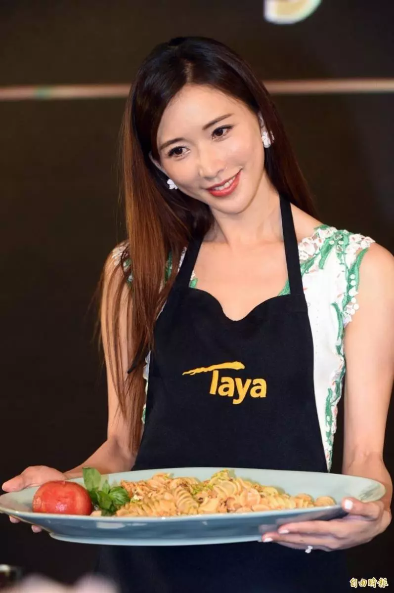 林志玲坦言減產自爆最近有為心愛的人下廚