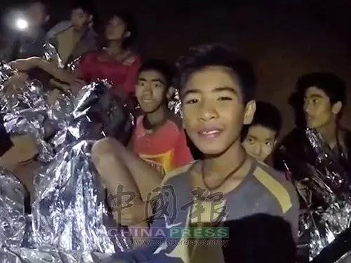 困山洞泰13師生學潛水 水道能見度零 逃生天需3小時