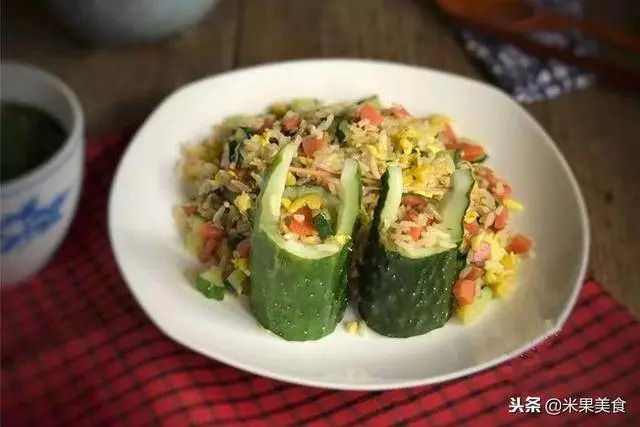 這樣做燜飯,我一次可以吃3碗,醬香美味又好吃,隔三差五做一次
