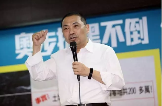 侯友宜深夜PO文:我不會被打倒網友湧臉書喊加油