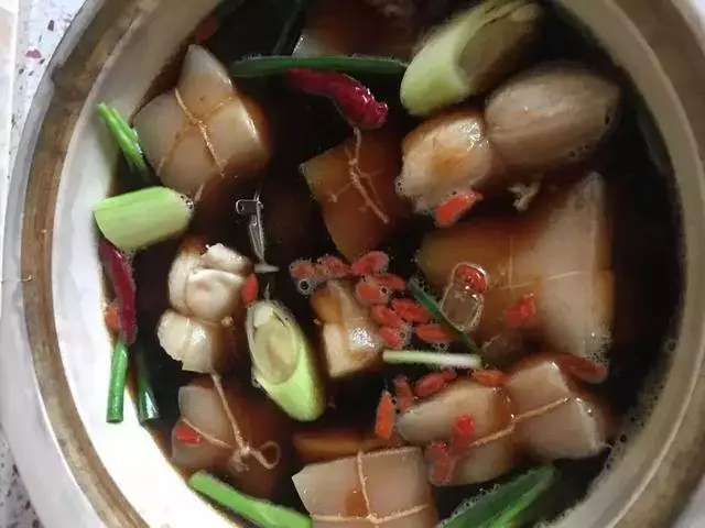 東坡肉這樣做,吃起來肥而不膩特別好吃