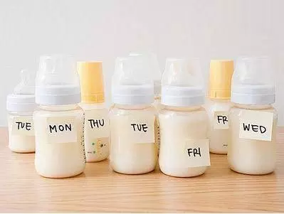 背奶媽媽看過來!母乳的冷凍、儲藏、加熱知識點都在這裡!