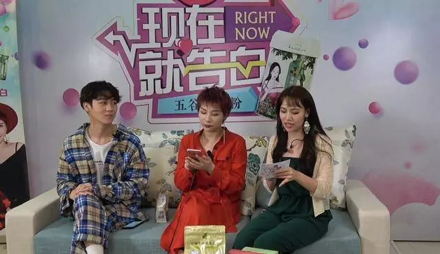 大S和小S和丈夫近照曝光,差距好大,網友:誰嫁的更好一目了然