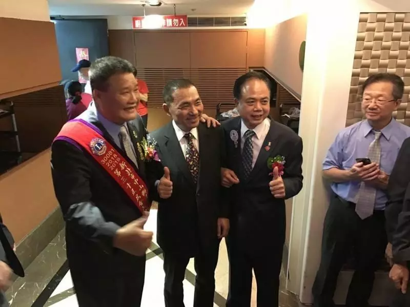 侯友宜最感動的一句話:兄弟挺我