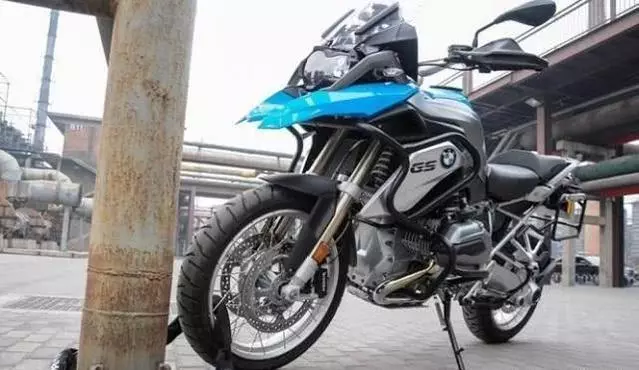 盤點騎摩托車常犯的五個小錯誤,這樣做易導致發動機損壞