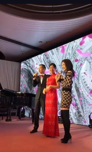 張韶涵婚宴演唱,新郎開口竟點「范瑋琪的歌」!她的臨場反應展現了她的大度!