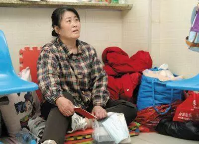女兒懷孕7個月我去照顧,廚房裡的兩碗麵條,我真傷心了