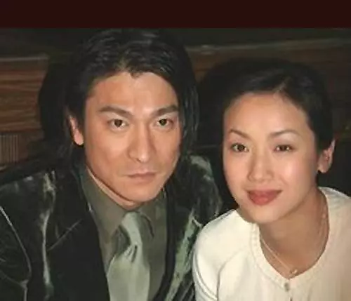 還記得「吳倩蓮」嗎!全家近照曝光!如今她50歲素顏竟憔悴顯老!丈夫粗獷體貼兒子可愛健康!