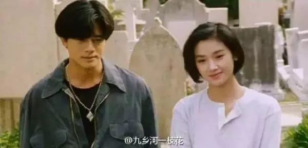 還記得「吳倩蓮」嗎!全家近照曝光!如今她50歲素顏竟憔悴顯老!丈夫粗獷體貼兒子可愛健康!