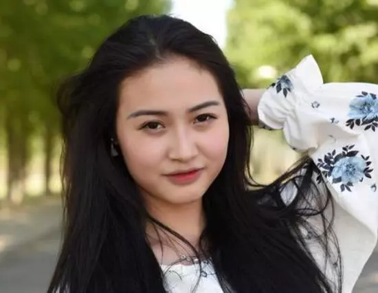 4生肖女是上等命,天生才貌雙全,老公疼愛婆婆喜歡,一生不缺錢