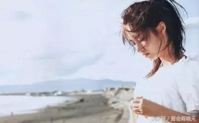 媽,你把彩禮給弟弟我沒意見,但是還想讓我給你養老,絕不同意!