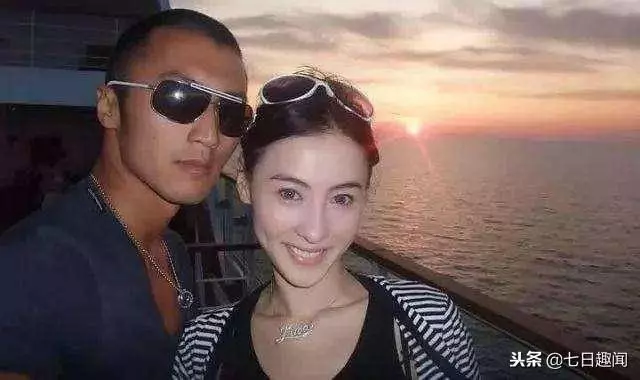 張柏芝第三胎取名「謝振天」?曬出婚戒破鏡重圓,謝賢才是賺了!