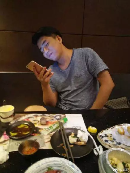 她打LOL交到肥宅「開完房間被嫌臭」!分手後「神進化變超正」網友過癮大喊:渣男後悔死吧!