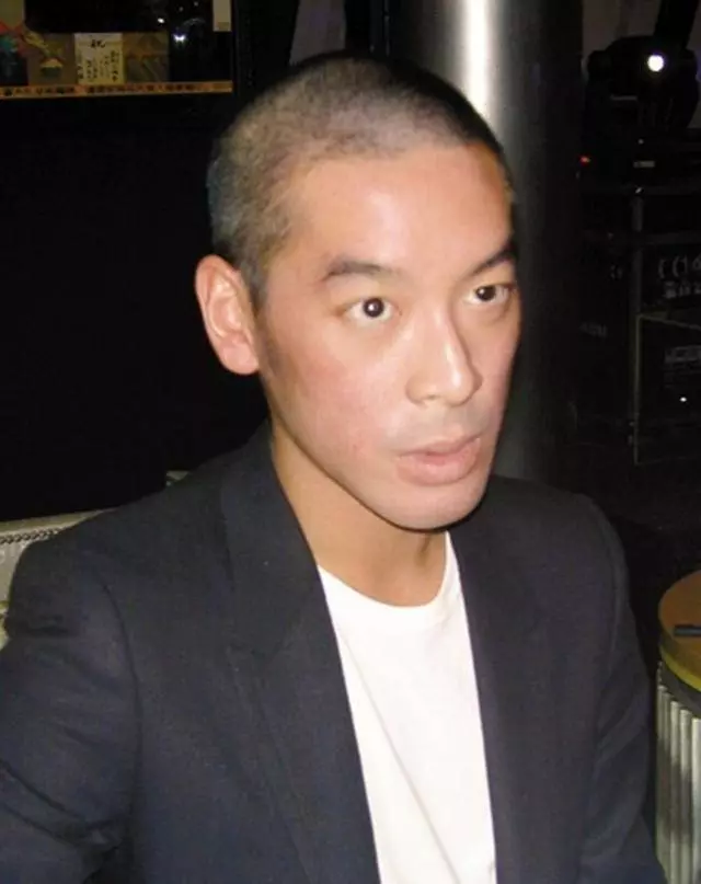 阿嬌那麼多前男友,落魄時是他送溫暖,如今結婚也只有他送祝福!