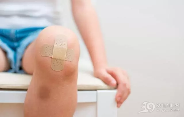 中醫坦白:肝不好的人,這3個部位會發黑!秋季多吃3種改善肝功能的食物