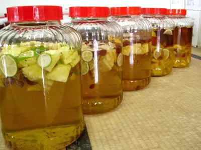 自製「鳳梨檸檬酵素」超簡單!便祕、排毒快速搞定!趕緊學起來