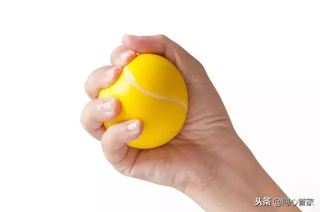 人腿上有一個通血管穴,每天堅持按一按,疏通血脈,心臟添動力!