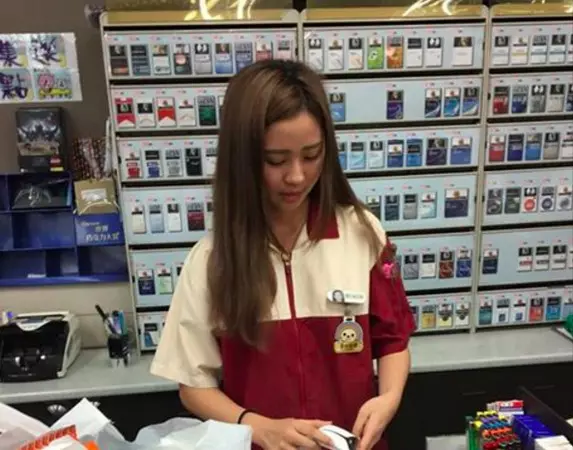 盤點超商「4大正妹店員」!光看到第一對「雙胞胎姐妹花」...網友已經準備去朝聖了!