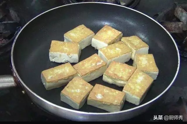 鵬廚教你老豆腐正確吃法,一道菜兩種口味,一個星期吃三次都不夠
